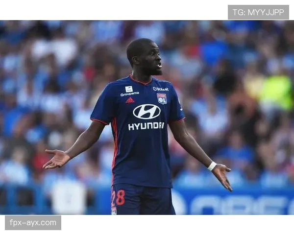 恩东贝莱里昂生涯回顾：探寻法国中场的崛起与高光时刻