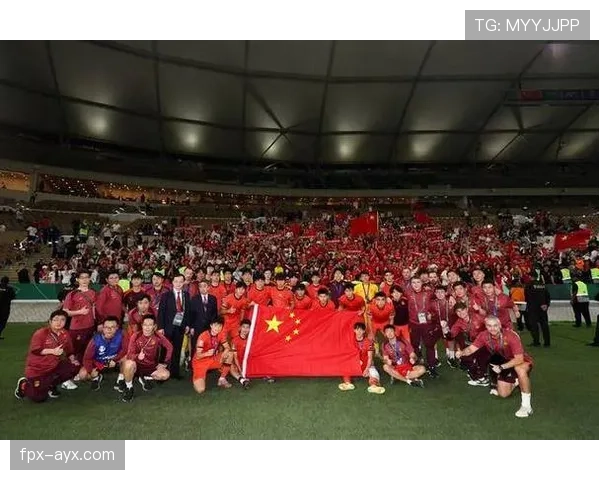 中国足球全力冲刺冠军梦，状态回升彰显新赛季夺冠决心