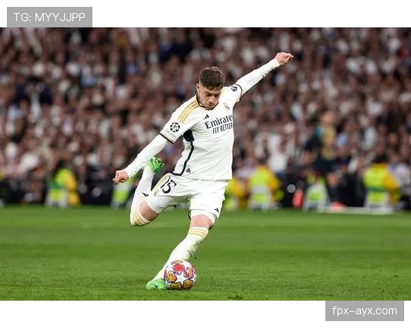 Rodri传球精准率惊人，持续进化成球队中场核心