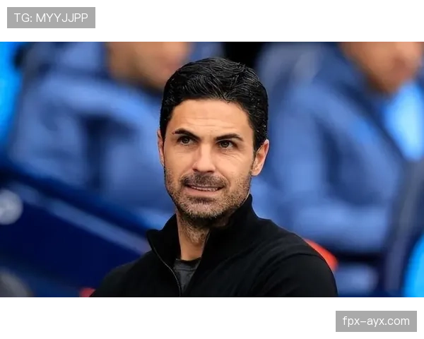 阿尔特塔与滕哈赫的战术博弈:新赛季英超前景分析与走势判断 阿尔特塔与滕哈赫的战术博弈:新赛季英超前景分析与走势判断