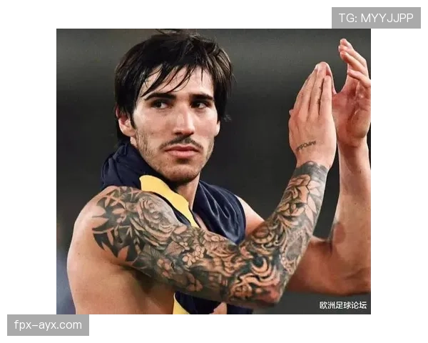 AC米兰降级?豪门危机爆发!战术体系混乱是否导致球队跌入深渊? AC米兰降级?豪门危机爆发!战术体系混乱是否导致球队跌入深渊?