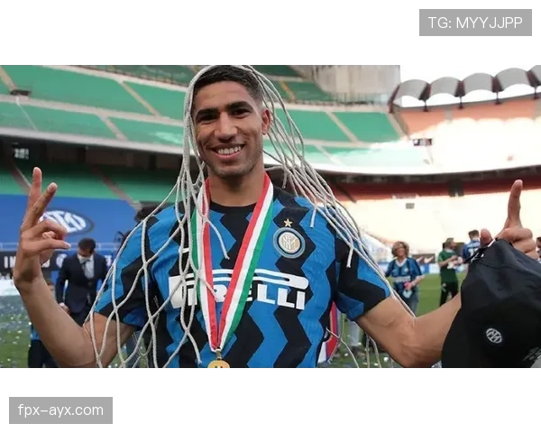 阿什拉夫:转会巴黎开启豪门核心阶段